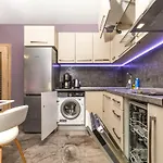 Apartment Stylish 1bd Flat With A Parking Spot By Flat Mаnager