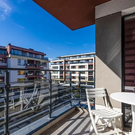 Stylish 1bd Flat With A Parking Spot By Flat Mаnager Lägenhet