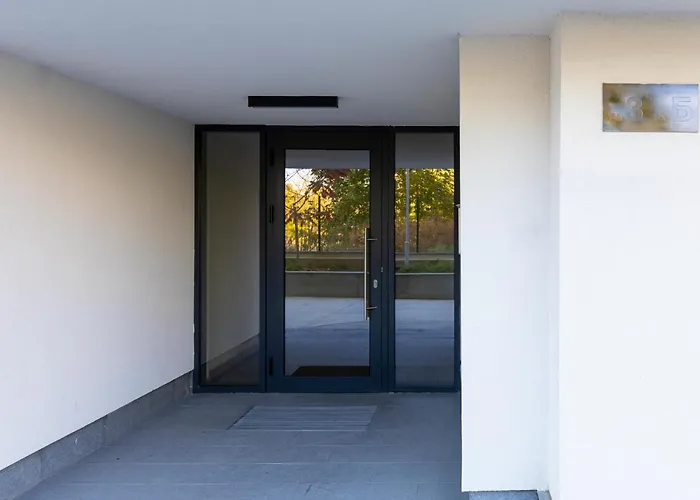 Apartament Stylish 1bd Flat With A Parking Spot By Flat Mаnager